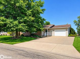 610 Iowa Joe St, West Point, IA 52656