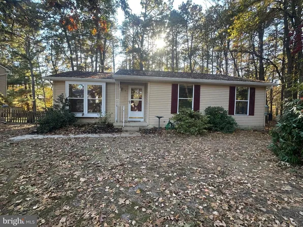 12 Adams Ct, Marlton, NJ 08053