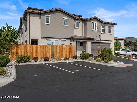 4th image of 2105 Altamira Dr