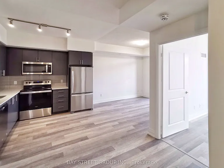3121 Sheppard Ave E #707 — Photo 2