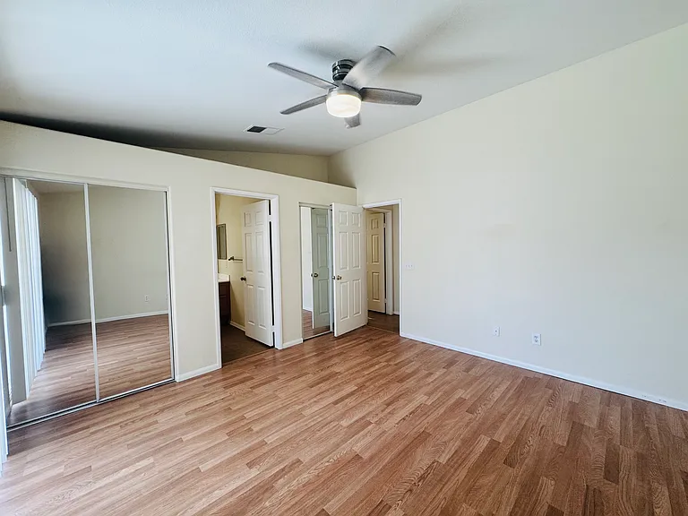 79405 Avenida Las Palmas — Photo 9