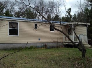 3111 E Skeels Rd, Holton, MI 49425