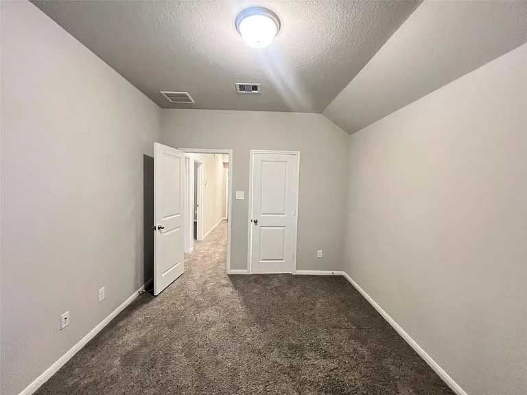27103 Blue Pool Dr — Photo 29