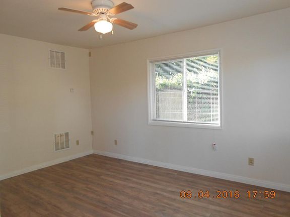 2nd image of 2115 Marengo Ave APT A