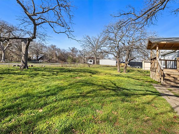 5th image of 1029 Old McDade Rd Unit C