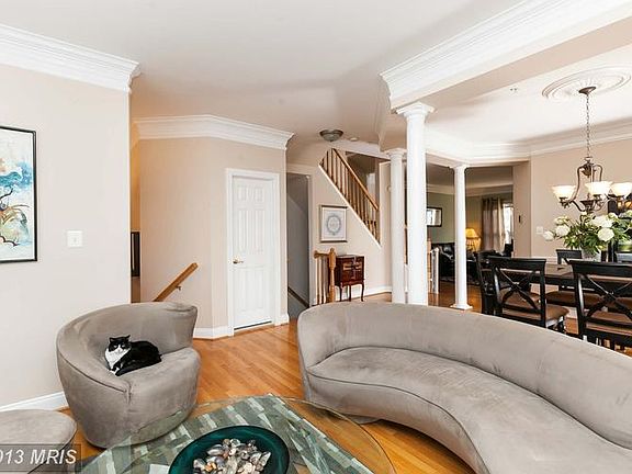 5th image of 1171 Regal Oak Dr