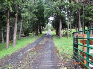 22045 Gap Rd, Harrisburg, OR 97446