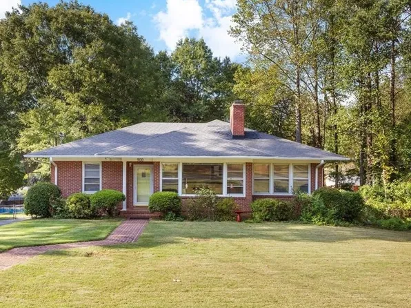 900 Lakeshore Ave, Opelika, AL 36801