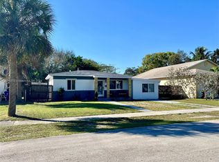 1327 SW 22nd Ter, Fort Lauderdale, FL 33312