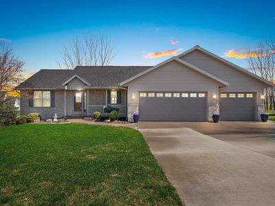 2431 Oak Ridge Cir, De Pere, WI, 54115