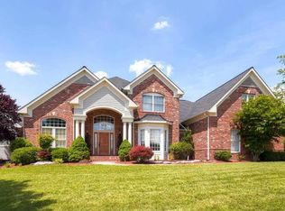 30 Agravaine Ct, Weldon Spring, MO 63304