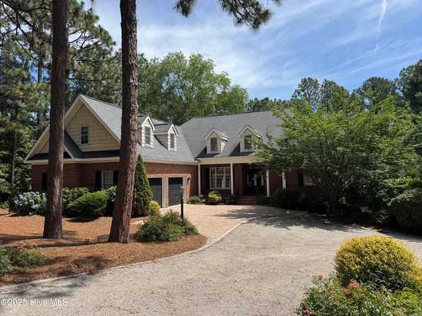 345 Newton Drive, Southern Pines, NC 28387