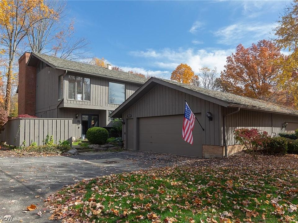 1st image of 730 Windward Dr #20
