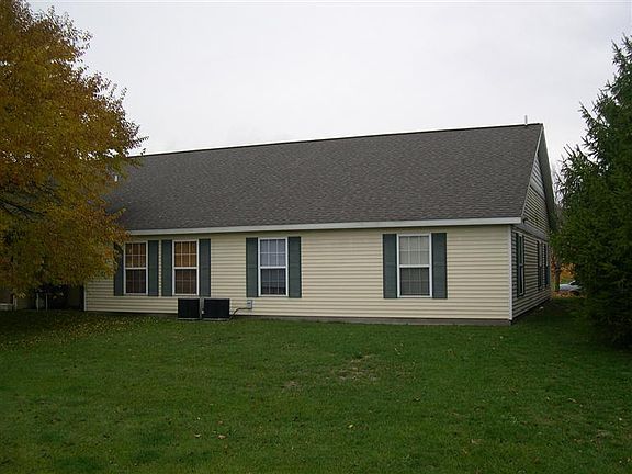 2nd image of 1800 Sibley St