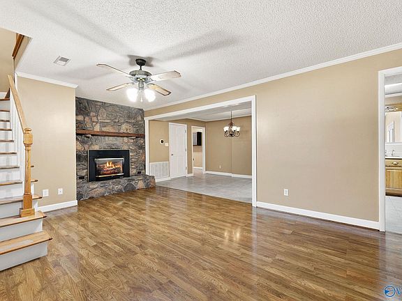 5th image of 70 Old Hillsboro Rd