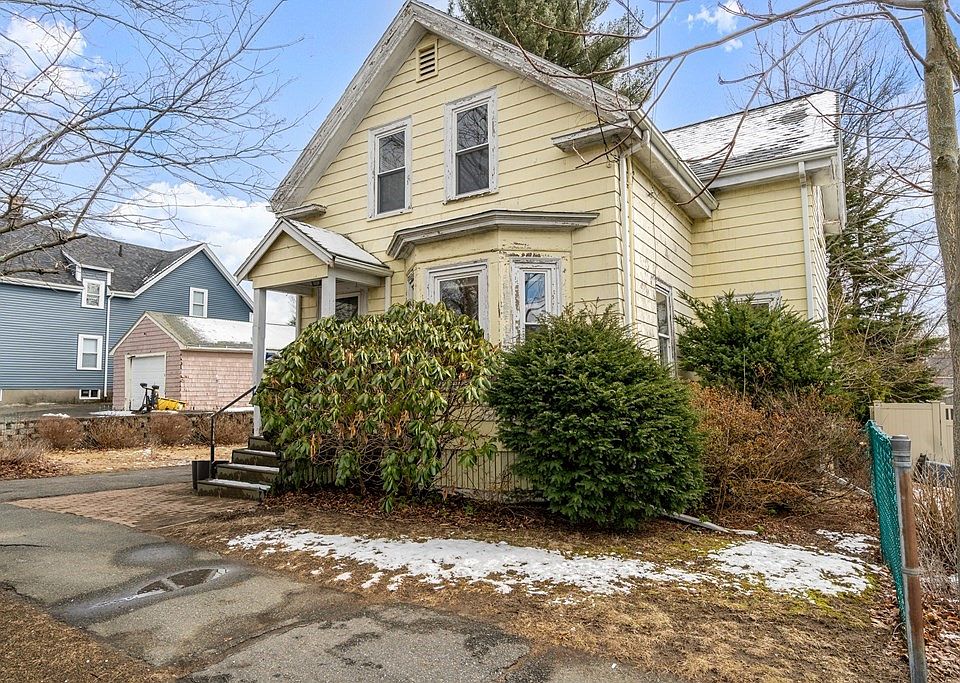 327 E Foster St, Melrose, MA 02176 Zillow