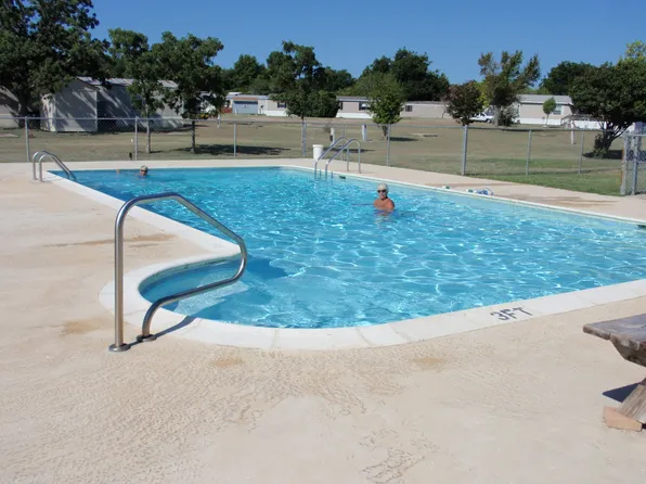 43 Sunset Ave, Nolanville, TX 76559