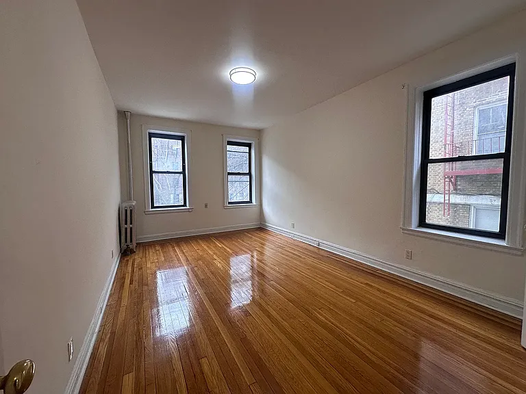 83-83 118th St #4C — Photo 5