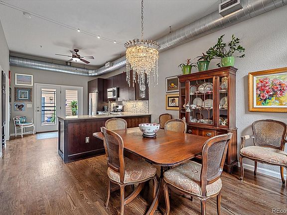 4th image of 180 Roslyn Street #1207