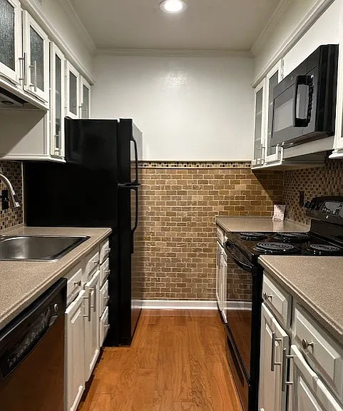 801 Eastmont Dr #102 — Photo 15