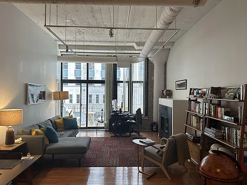 333 W Hubbard St #516 Photo 1