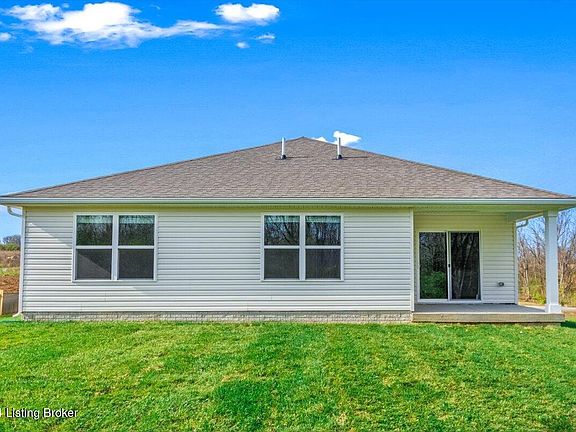 4th image of 388 Zelcova Dr