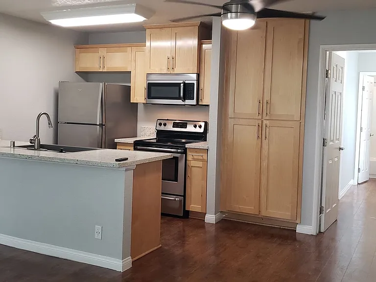 Summerwood Apartment Homes — Photo 42