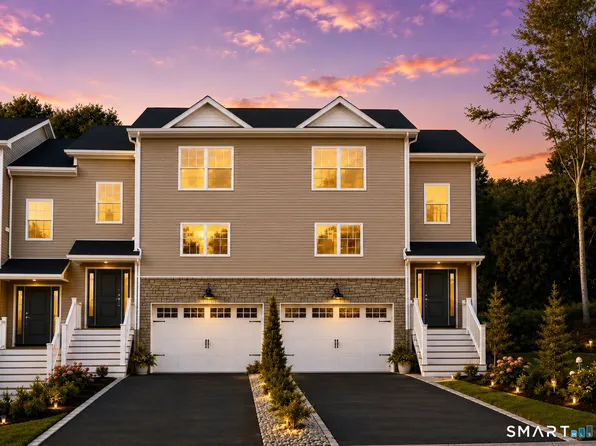 36 Micko Drive #61, Seymour, CT 06483