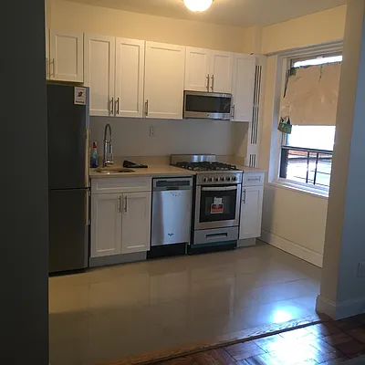 Rented by YGNY Realty | media 3