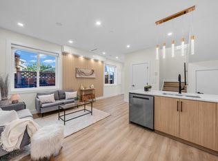 2703 E 3rd Ave #2, Vancouver, BC V5M1G7