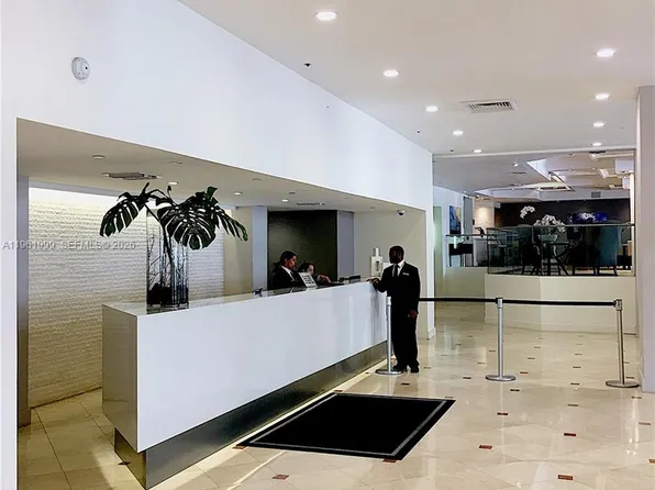 100 Lincoln Rd #303, Miami Beach, FL 33139