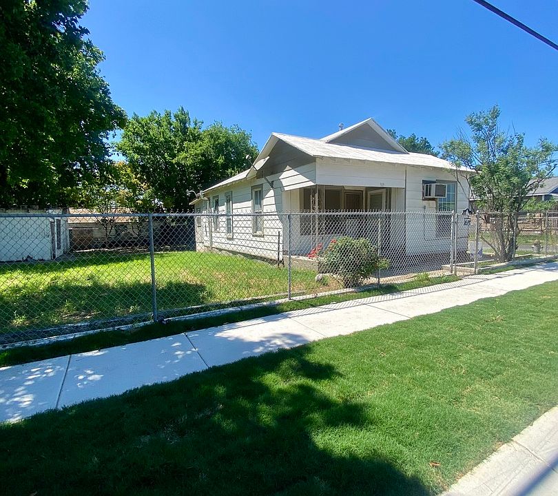 1st image of 909 N NAVIDAD ST
