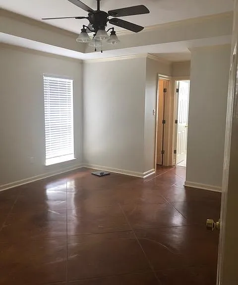 Springcrest Dr — Photo 11