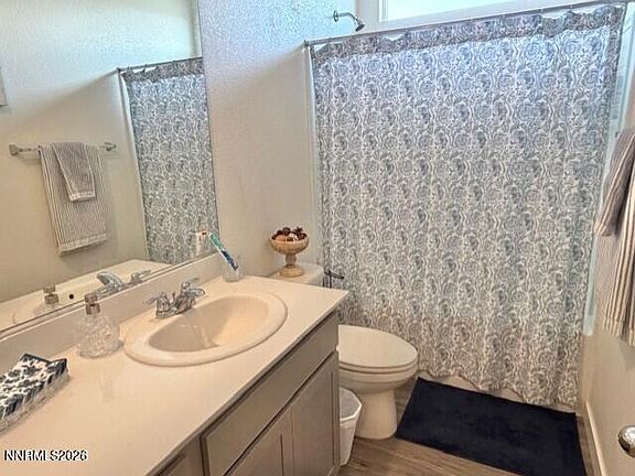 4th image of 355 Agate Ln