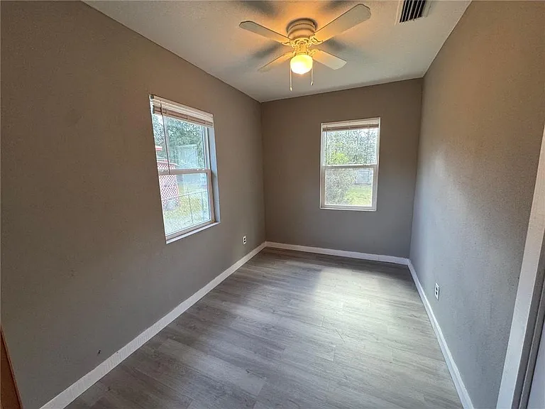 2853 Josephine St — Photo 8
