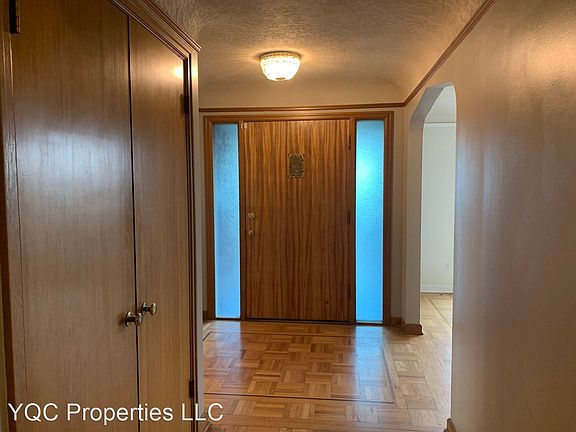 3rd image of 1100 NW 43rd St