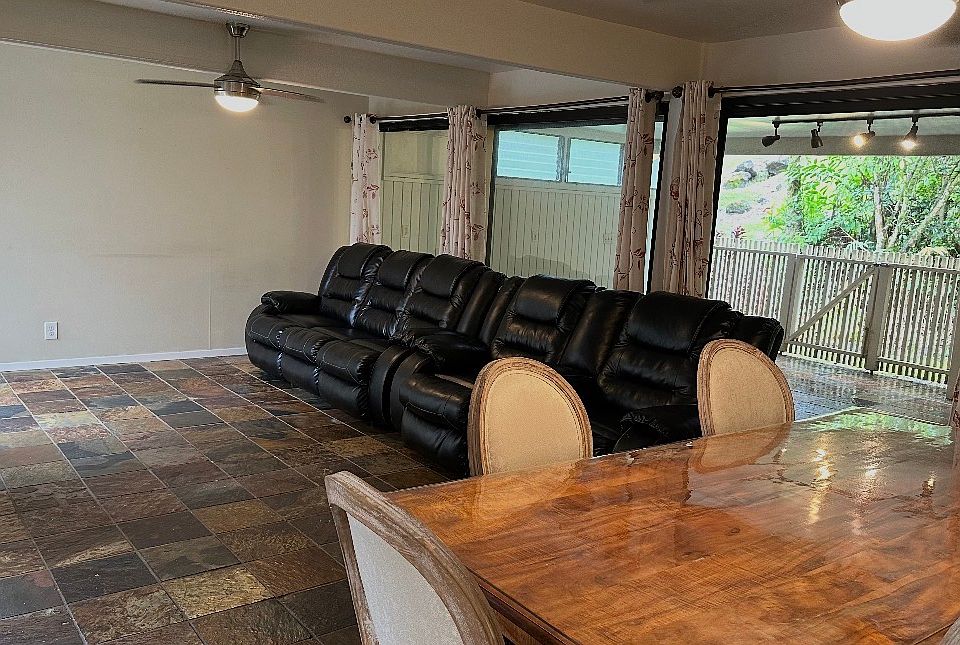 1st image of 906 Kumukoa St #B105