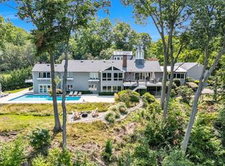 15 Page Dr, Red Bank, NJ 07701