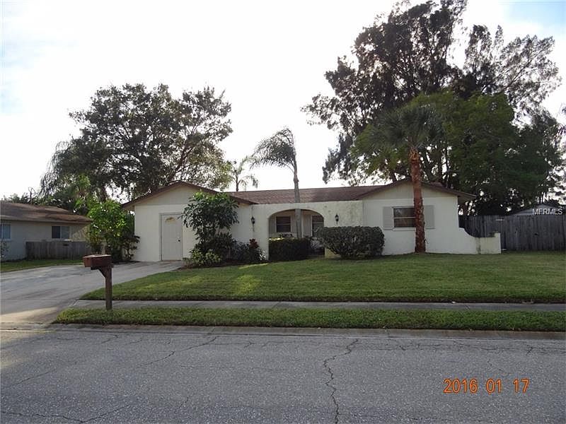 1st image of 3664 Lakewood Ln