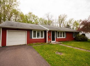 190 Clifton Dr, Bloomsburg, PA 17815