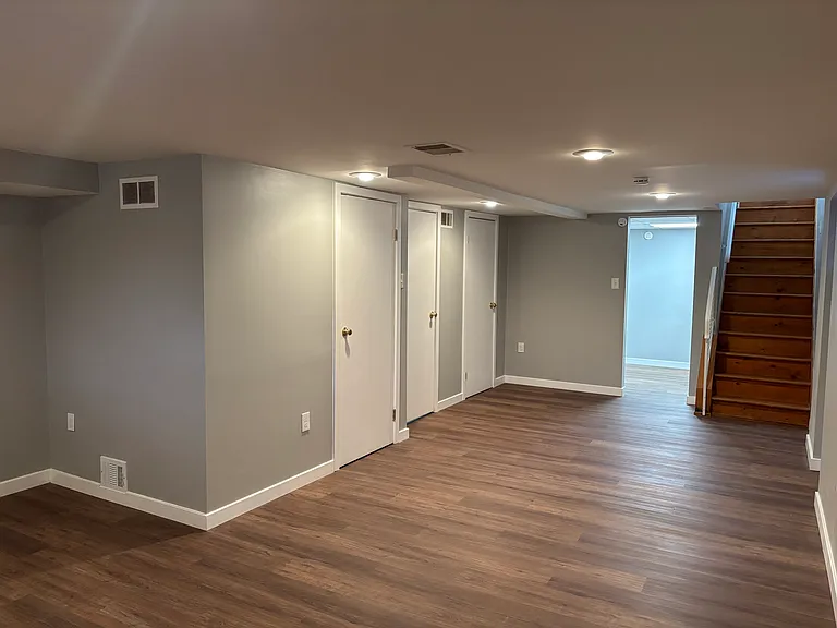 309 S Oak Ave — Photo 22