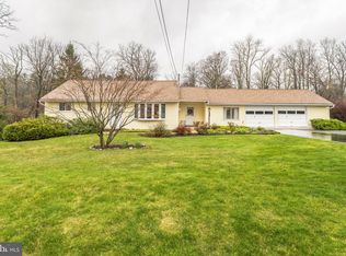 4970 Acorn Dr, Coopersburg, PA 18036