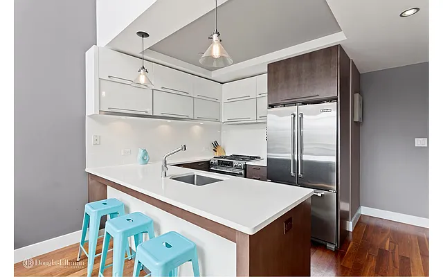 Sold by Douglas Elliman | media 20