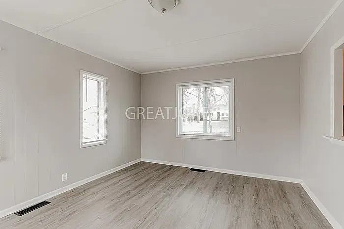 2 bed, 1.0 bath, 854 sqft, $1,197 — Photo 3