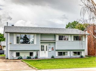 67 S Newcombe Cres, Red Deer, AB T4P 1T9