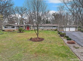 1010 Douglas Rd, Elgin, IL 60120