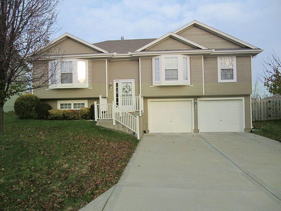 1st image of 3625 NW Light House Ct