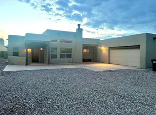 3105 Demavend Rd NE, Rio Rancho, NM 87144