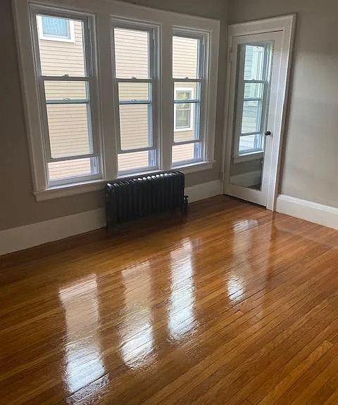 136 Chestnut St #5 — Photo 4