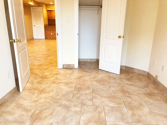 Rented by NY Space Finders Inc. | media 25